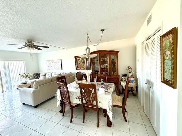 4330 Hillcrest Dr 904, Hollywood FL 33021
