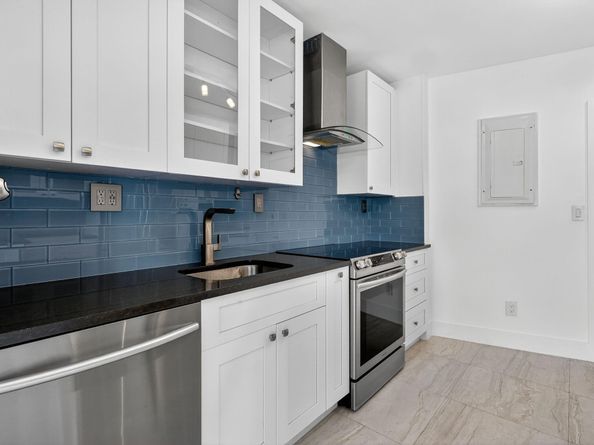 44 Cocoanut Row 507A, Palm Beach FL 33480