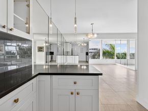 44 Cocoanut Row 507A, Palm Beach FL 33480