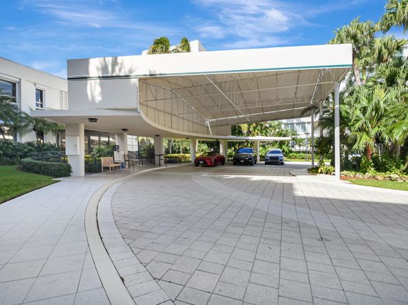 44 Cocoanut Row 507A, Palm Beach FL 33480