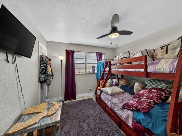 640 SW 28th Way, Fort Lauderdale FL 33312