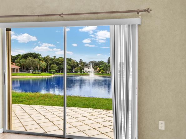 Undisclosed Address #RX-11123870, Boca Raton FL 33428