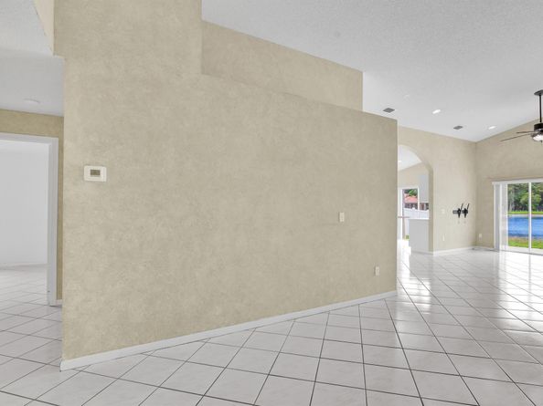 Undisclosed Address #RX-11123870, Boca Raton FL 33428