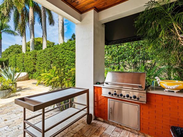 1216 Palm Trail, Delray Beach FL 33483