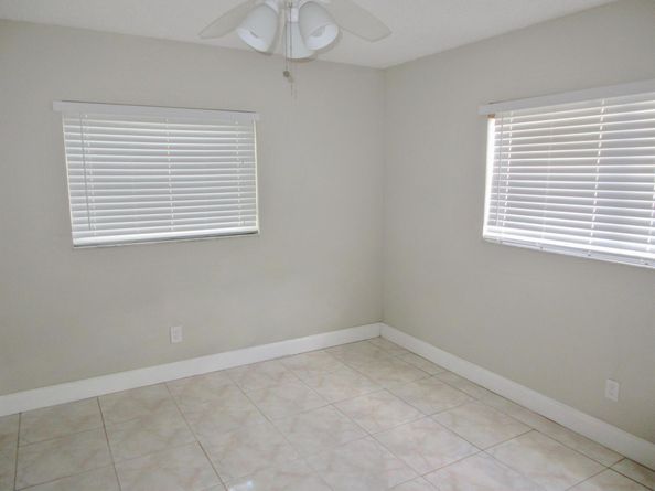 5039 NW 41st Court, Lauderdale Lakes FL 33319