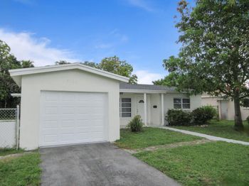 5039 NW 41st Court