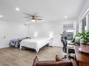 1206 S Lake Drive 203, Lantana FL 33462