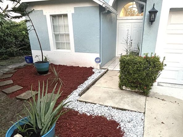 2202 Soundings Court, Greenacres FL 33413