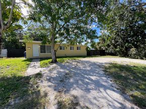 1174 SW 30th Ave, Fort Lauderdale FL 33312