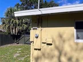 1174 SW 30th Ave, Fort Lauderdale FL 33312