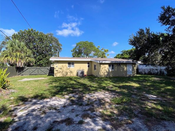 1174 SW 30th Ave, Fort Lauderdale FL 33312
