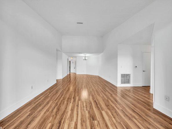 4111 Coral Tree Cir 324, Coconut Creek FL 33073