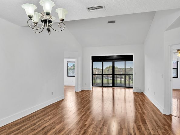 4111 Coral Tree Cir 324, Coconut Creek FL 33073