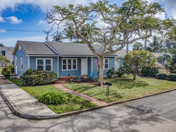 1132 N Palmway, Lake Worth Beach FL 33460