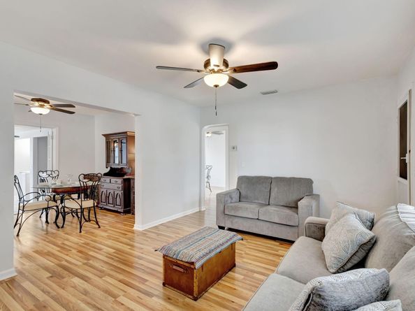 1132 N Palmway, Lake Worth Beach FL 33460