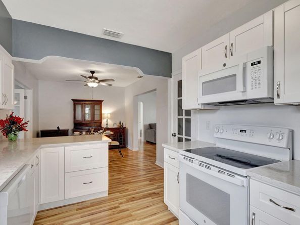 1132 N Palmway, Lake Worth Beach FL 33460