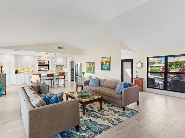 10539 Coralberry Way, Boynton Beach FL 33436
