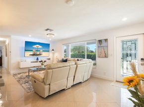 301 NE 23rd St, Boca Raton FL 33431