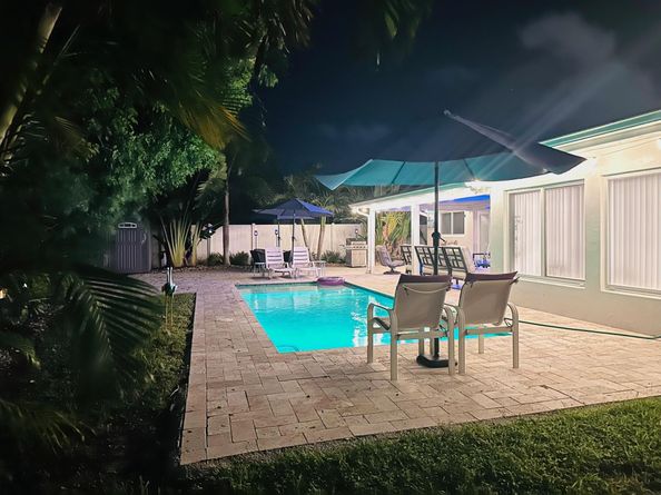 301 NE 23rd St, Boca Raton FL 33431