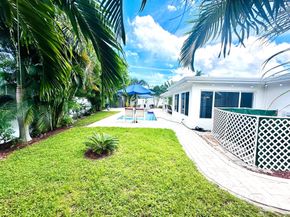 301 NE 23rd St, Boca Raton FL 33431