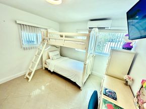 301 NE 23rd St, Boca Raton FL 33431