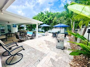 301 NE 23rd St, Boca Raton FL 33431