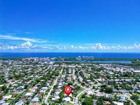 301 NE 23rd St, Boca Raton FL 33431