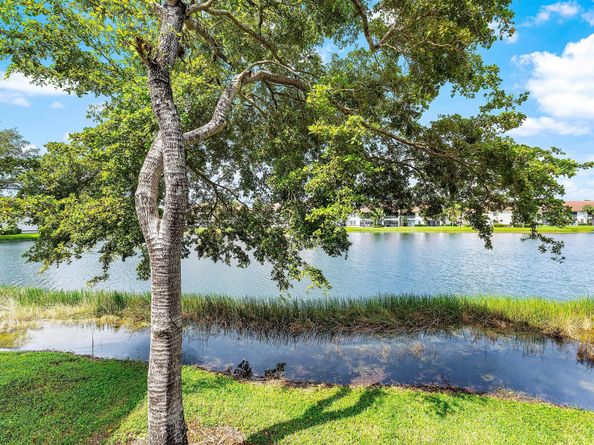 168 Cypress Point Drive, Palm Beach Gardens FL 33418