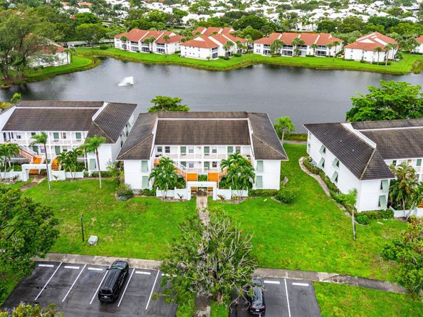 168 Cypress Point Drive, Palm Beach Gardens FL 33418