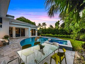 4440 NE 15th Ter, Oakland Park FL 33334