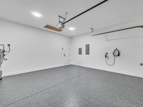 4440 NE 15th Ter, Oakland Park FL 33334