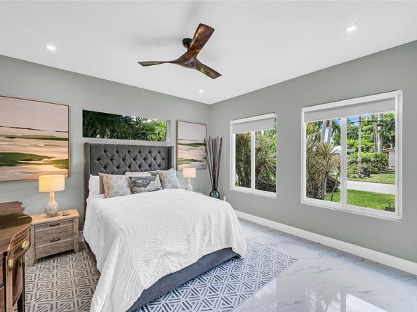 4440 NE 15th Ter, Oakland Park FL 33334