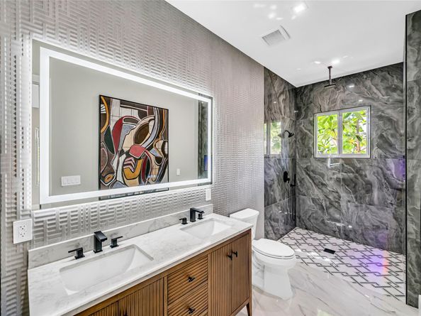 4440 NE 15th Ter, Oakland Park FL 33334