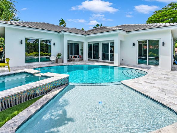 4440 NE 15th Ter, Oakland Park FL 33334