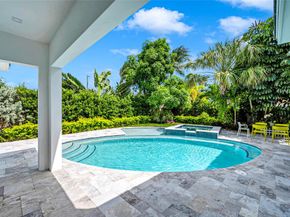 4440 NE 15th Ter, Oakland Park FL 33334