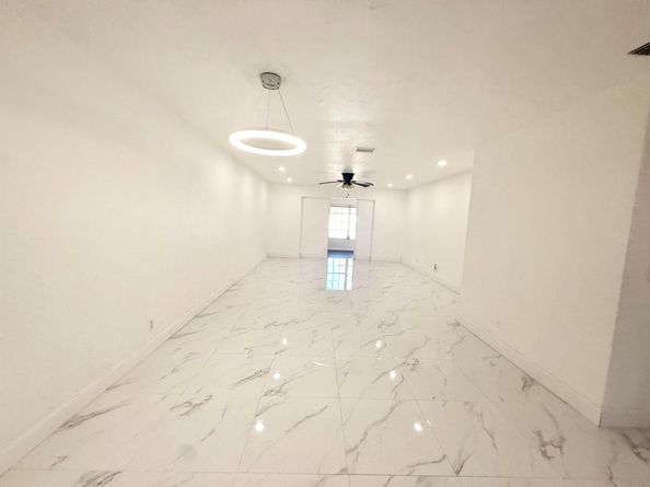 1471 SW 26th Avenue 7b, Boynton Beach FL 33426