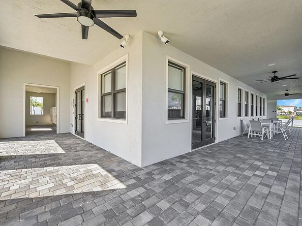 20357 NW 4th Path, Miami Gardens FL 33169