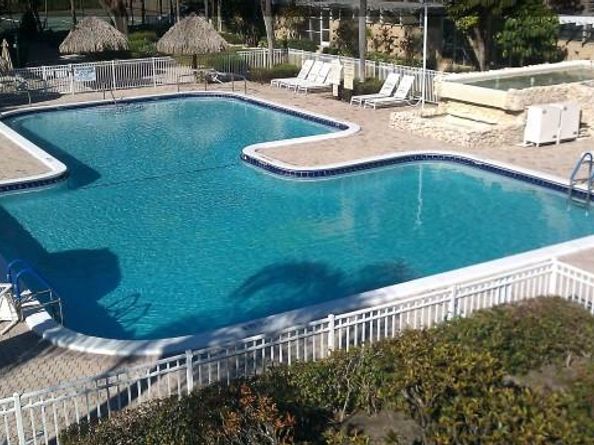 406 NW 68th Ave 310, Plantation FL 33317