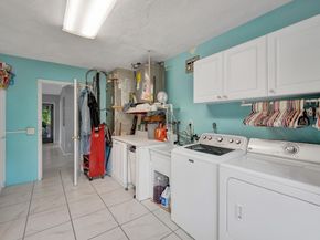 4761 SW 72nd Ave, Davie FL 33314