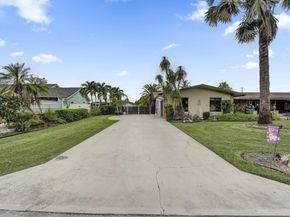 4761 SW 72nd Ave, Davie FL 33314