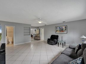 4761 SW 72nd Ave, Davie FL 33314