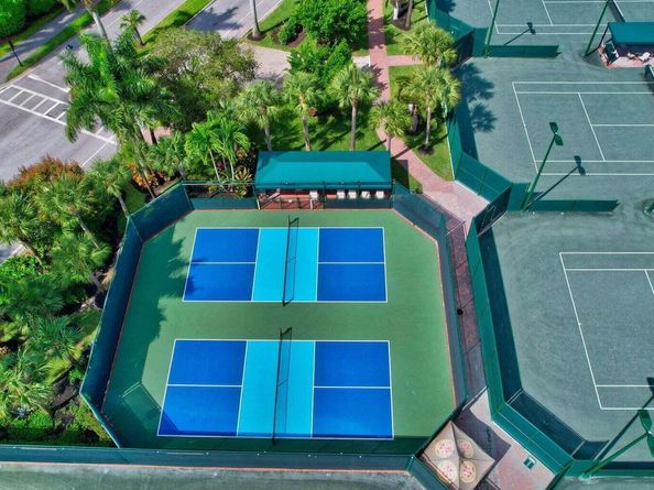 7000 Lions Head Lane, Boca Raton FL 33496