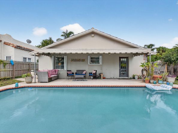 205 Dartmouth Drive, Lake Worth Beach FL 33460