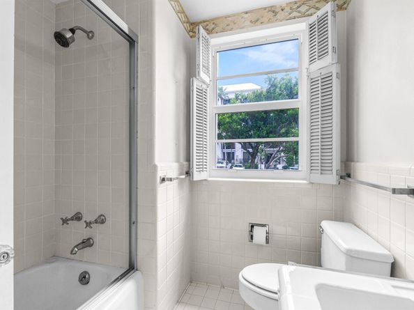 100 N Ocean Boulevard 105, Delray Beach FL 33483