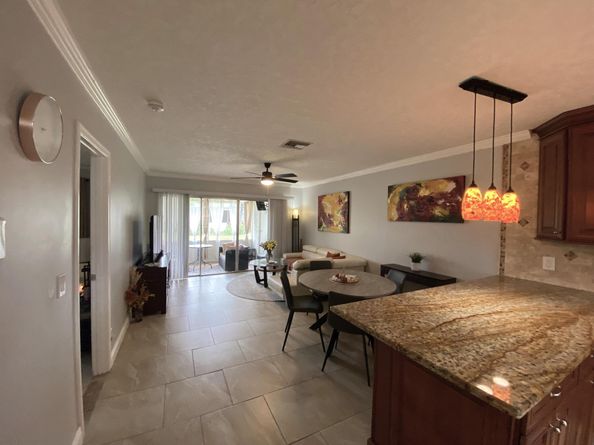 1040 N Palm Lane C, Delray Beach FL 33445