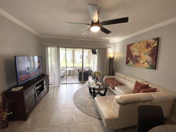 1040 N Palm Lane C, Delray Beach FL 33445