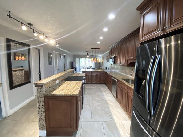 1040 N Palm Lane C, Delray Beach FL 33445