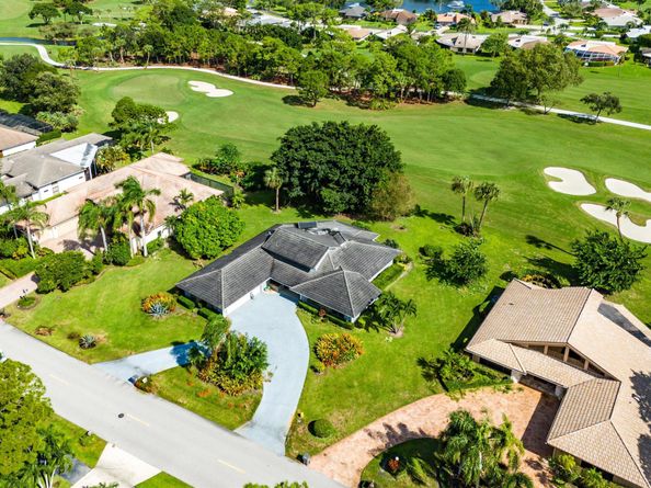 6599 Eastpointe Pines Street, Palm Beach Gardens FL 33418