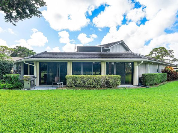 6599 Eastpointe Pines Street, Palm Beach Gardens FL 33418