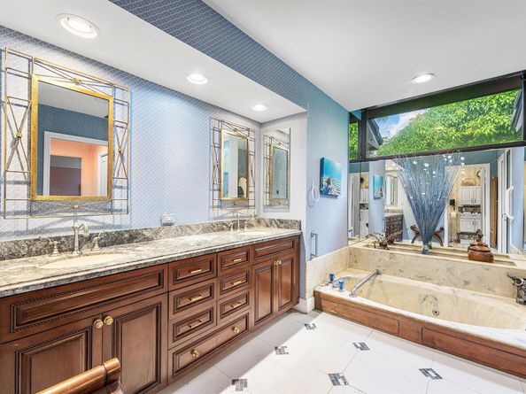 6599 Eastpointe Pines Street, Palm Beach Gardens FL 33418